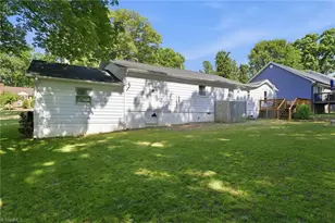 2104 Sheldon Rd, Greensboro, NC 27405 - Photo 39