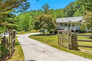 10755 N Nc Hwy 16, Millers Creek, NC 28651 - Photo 39