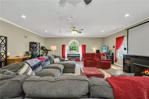 10755 N Nc Hwy 16, Millers Creek, NC 28651 - Photo 13