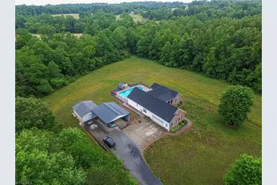 3127 Yorkshire Lane, Boonville, NC 27011 - Photo 5