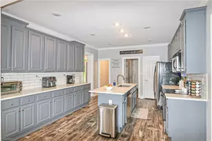 3127 Yorkshire Ln, Boonville, NC 27011 - Photo 13