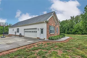 3127 Yorkshire Ln, Boonville, NC 27011 - Photo 47