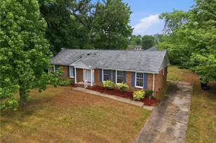 2402 Revolan Ct, Greensboro, NC 27407 - Photo 41