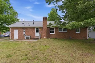 2402 Revolan Ct, Greensboro, NC 27407 - Photo 15
