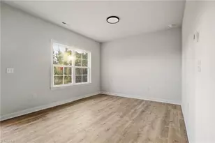 513 Penry Rd, Greensboro, NC 27405 - Photo 7