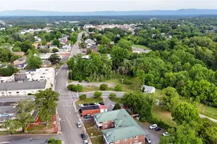 1007 Main St, Mount Airy, NC 27030 - Photo 1