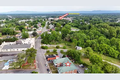 1007 Main Street, Mount Airy, NC 27030 - Photo 3