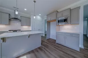 1577 Dappledown St, Kernersville, NC 27284 - Photo 15