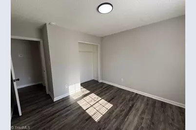 2806 Pleasant Garden Road, Greensboro, NC 27406 - Photo 5