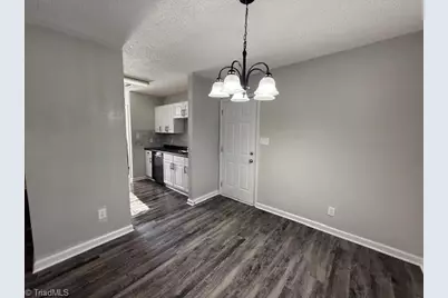 2806 Pleasant Garden Road, Greensboro, NC 27406 - Photo 19