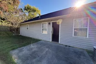2806 Pleasant Garden Rd, Greensboro, NC 27406 - Photo 15