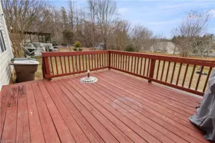 108 Olde Salem Dr, Jamestown, NC 27282 - Photo 7