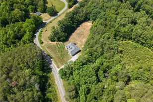 552 Tom Hunter Rd, Pilot Mountain, NC 27041 - Photo 31