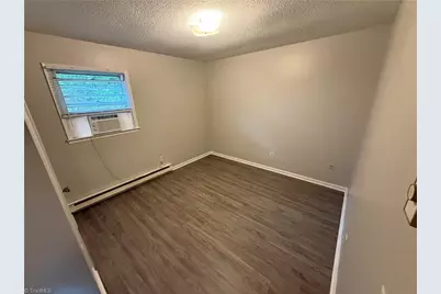 2123 Hollyrood Street #B, Winston-Salem, NC 27127 - Photo 7