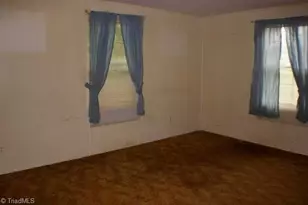 232 Chateau Frst Dr, Clemmons, NC 27012 - Photo 11