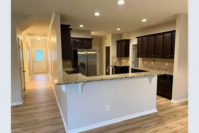 4008 Highland Creek Court, Pfafftown, NC 27040 - Photo 9