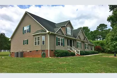 2034 Waterford Pointe Road, Lexington, NC 27292 - Photo 37