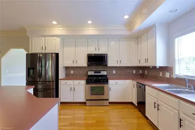 2034 Waterford Pointe Road, Lexington, NC 27292 - Photo 9