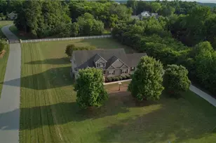 2034 Waterford Pointe Rd, Lexington, NC 27292 - Photo 1