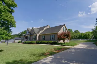 2034 Waterford Pointe Road, Lexington, NC 27292 - Photo 1