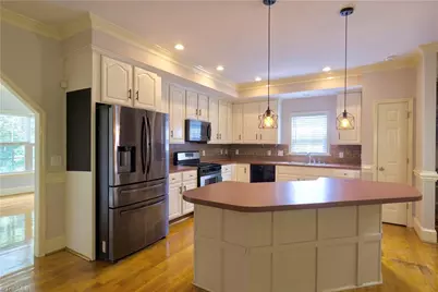 2034 Waterford Pointe Road, Lexington, NC 27292 - Photo 9