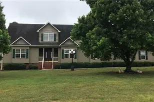 2034 Waterford Pointe Rd, Lexington, NC 27292 - Photo 3