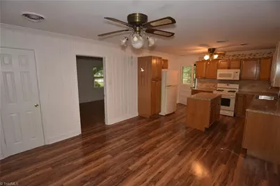 4340 Spenway Place, Winston-Salem, NC 27106 - Photo 9