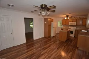 4340 Spenway Pl, Winston-Salem, NC 27106 - Photo 9