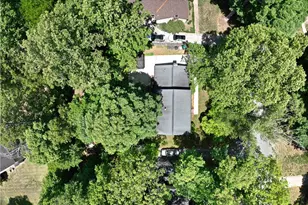 1711 Scarborough Rd, High Point, NC 27265 - Photo 5