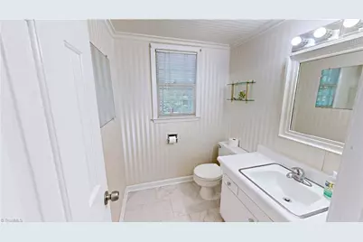1711 Scarborough Road, High Point, NC 27265 - Photo 27