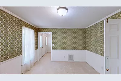 1711 Scarborough Road, High Point, NC 27265 - Photo 17