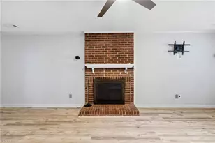5404 N Oaks Dr, Greensboro, NC 27455 - Photo 15