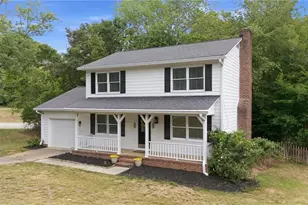 5404 N Oaks Dr, Greensboro, NC 27455 - Photo 3