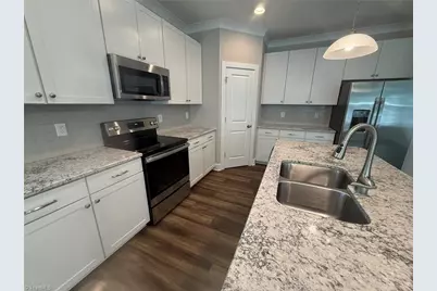 410 Salem Grace Street, Kernersville, NC 27284 - Photo 5