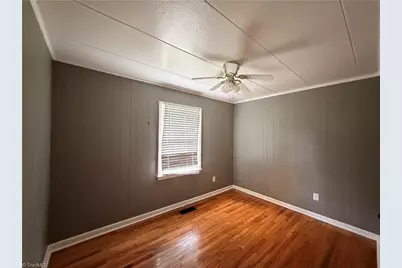 204 Blackstock Street, Eden, NC 27288 - Photo 11