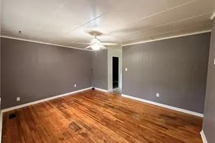 204 Blackstock St, Eden, NC 27288 - Photo 13
