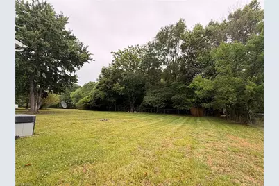 204 Blackstock Street, Eden, NC 27288 - Photo 15