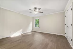 330 W Presnell St, Asheboro, NC 27203 - Photo 27