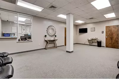 610 N Fayetteville Street #100, Asheboro, NC 27203 - Photo 7