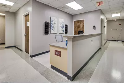 610 N Fayetteville Street #100, Asheboro, NC 27203 - Photo 5
