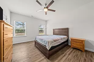 4915 Pioneer Dr, Sanford, NC 27330 - Photo 7
