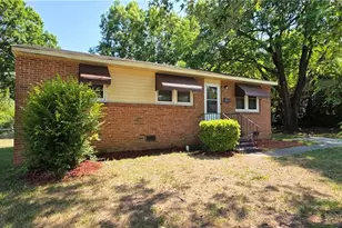 2206 Bothwell St, Greensboro, NC 27401 - Photo 7