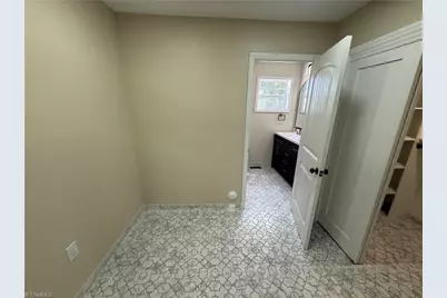 1226 Hoover Avenue, High Point, NC 27260 - Photo 9