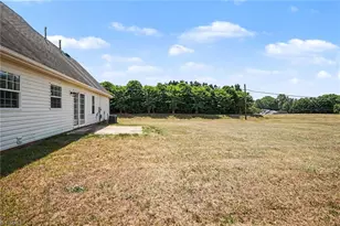 698 Retford Park Ln, Kernersville, NC 27284 - Photo 17