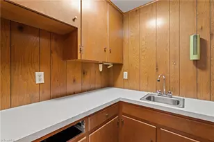 7960 Simmons Rd, Rural Hall, NC 27045 - Photo 33