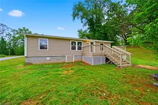 120 Mathis St, Jonesville, NC 28642 - Photo 1
