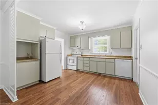 1606 W Cone Blvd, Greensboro, NC 27408 - Photo 17