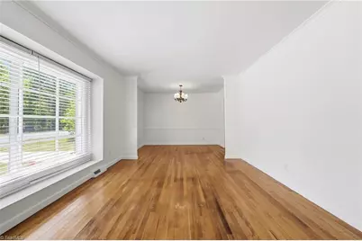 1606 W Cone Boulevard, Greensboro, NC 27408 - Photo 9