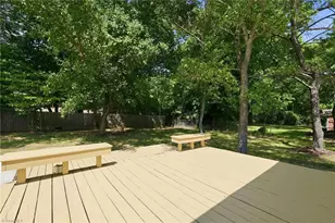 1606 W Cone Blvd, Greensboro, NC 27408 - Photo 37