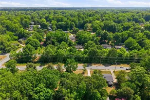 1606 W Cone Blvd, Greensboro, NC 27408 - Photo 47
